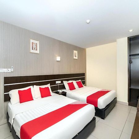 Super Oyo 89944 Stay Inn Kota Kinabalu Esterno foto
