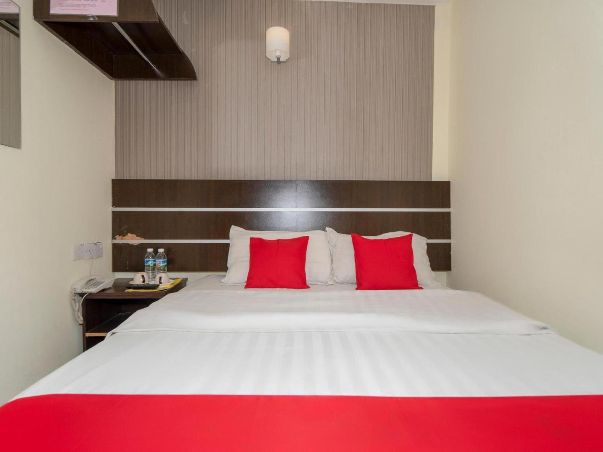 Super Oyo 89944 Stay Inn Kota Kinabalu Esterno foto