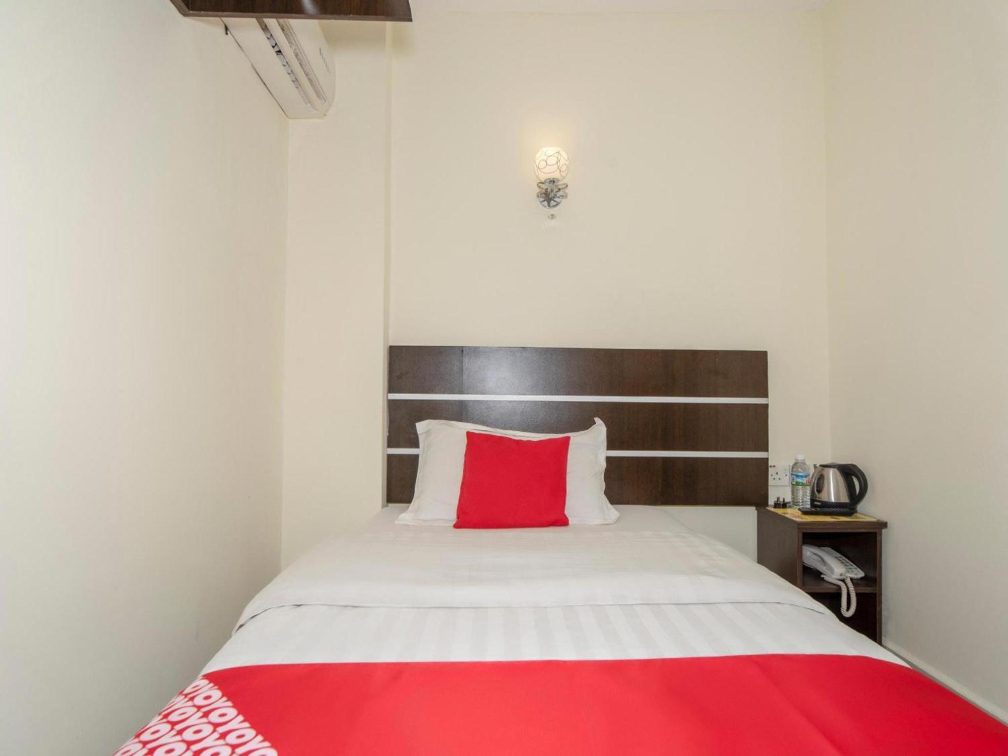 Super Oyo 89944 Stay Inn Kota Kinabalu Esterno foto