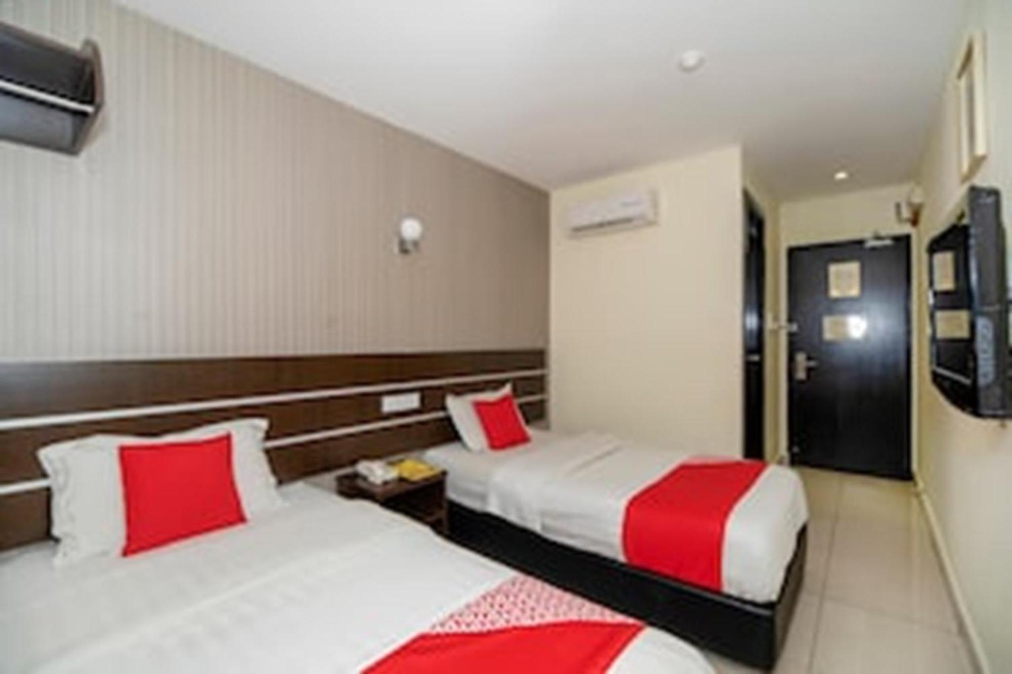 Super Oyo 89944 Stay Inn Kota Kinabalu Esterno foto